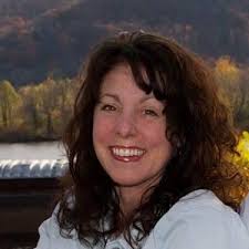 Centerville and Galesville, Wisconsin, is mourning the loss of Anne Beedle, the beloved owner of Beedle’s Bar and Restaurant, who passed away on Thursday, April 16, 2026.