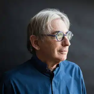 Legendary American conductor, composer, and pianist Michael Tilson Thomas passed away yesterday, Wednesday, April 22, 2026, at the age of 81