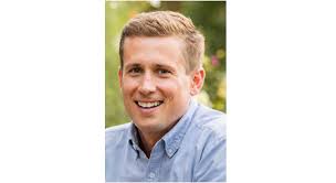 A recent community notice was published for 35-year-old Peter Aliber Jennings, who passed away peacefully at home surrounded by family on May 17, 2026.