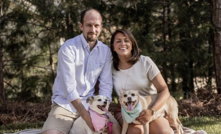 Alyssa Schoenewerk Found Dead: Charlotte NC family mourns death of Alyssa Schoenewerk” (sometimes referencing the name Alyssa Kleist Schoenewerk) have begun appearing on online memorial walls and search feeds today