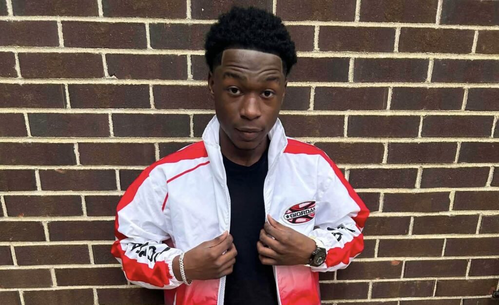 The Attack: On the evening of May 4, 2026, officers from the Delano Police Department responded to reports of shots fired. Upon arrival, they discovered a male victim suffering from multiple gunshot wounds.