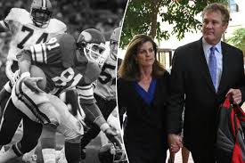Joe Senser, the former Pro Bowl tight end for the Minnesota Vikings and well-known Twin Cities restaurateur, passed away on Thursday, May 7, 2026, at the age of 69.